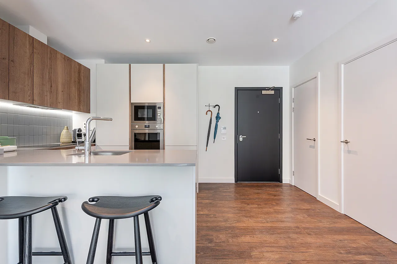 Greenford, UB6, photo 8