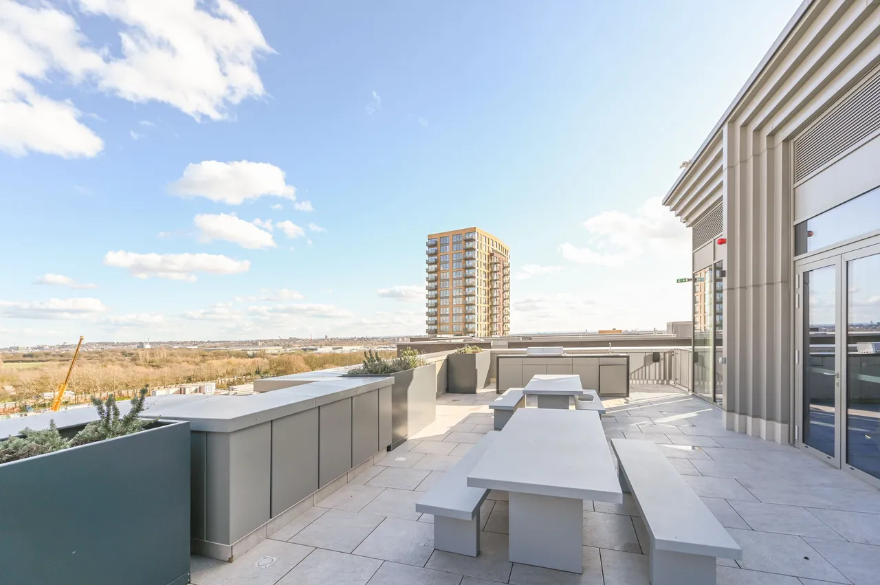 Greenford, UB6, photo 32