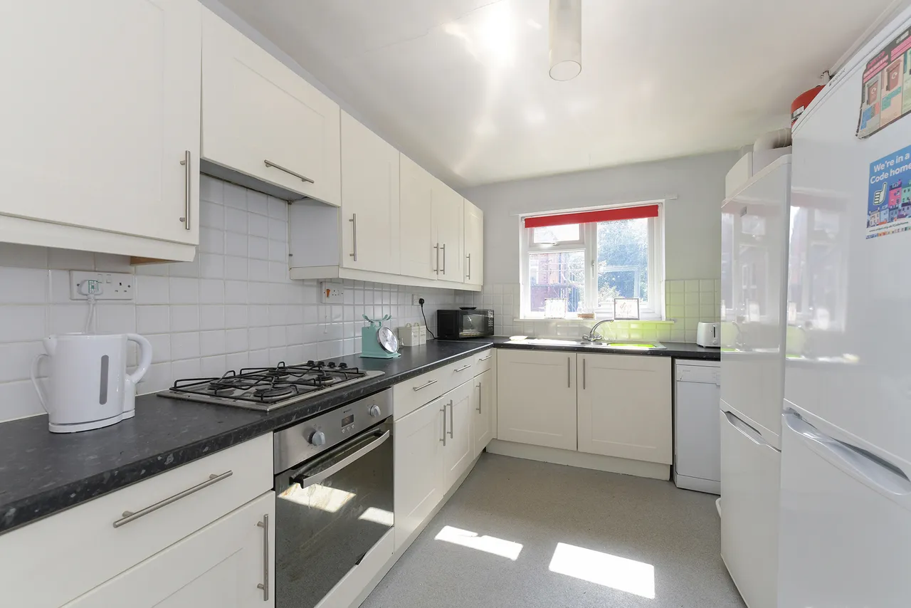 Portland Road, NG7, photo 5