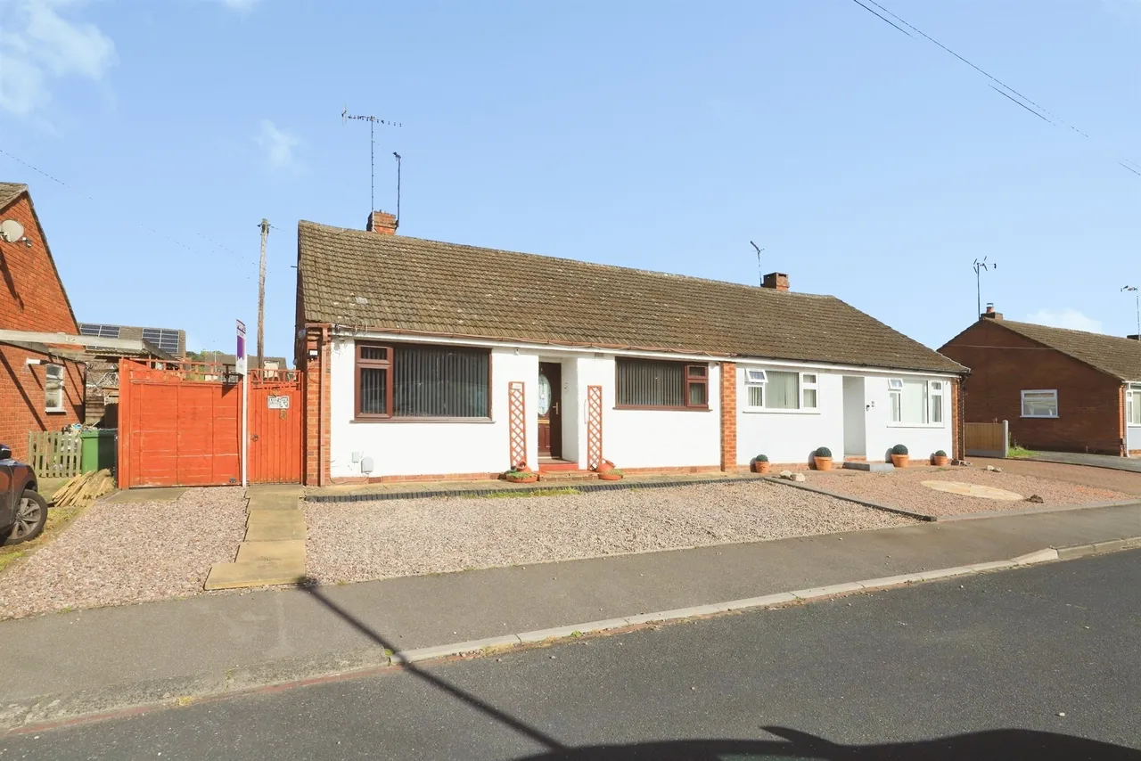 2 bed house for sale — Orchard Close, STOURPORT-ON-SEVERN