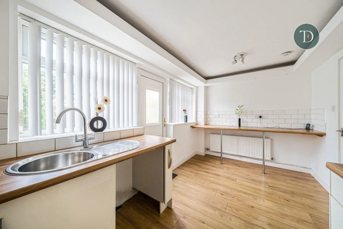 Talbot Road, Great Sutton, CH66 2RA, photo 10