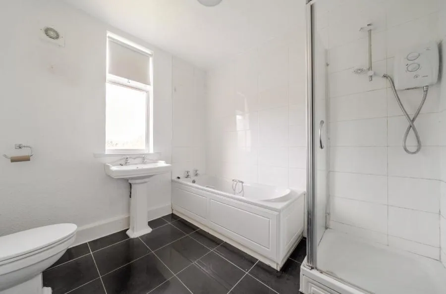 Elm Avenue, Long Eaton, NG10, photo 15