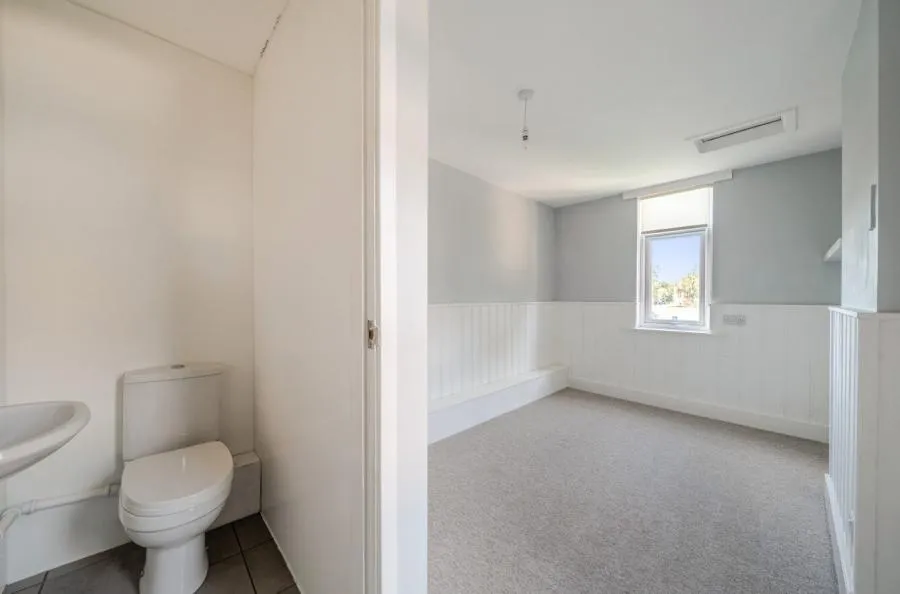 Elm Avenue, Long Eaton, NG10, photo 14