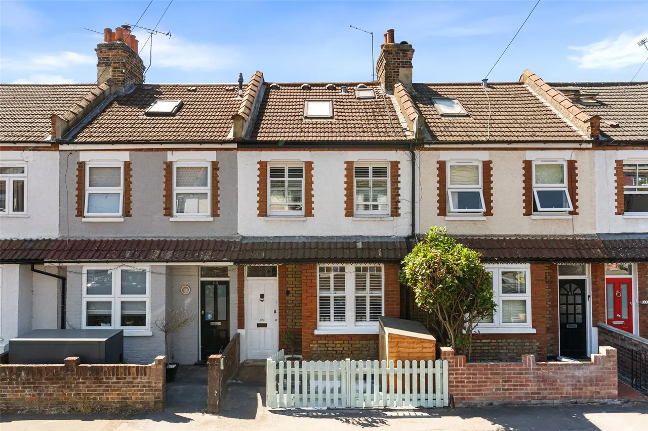 3 bed house for sale — Andover Road, Twickenham, TW2 6PD