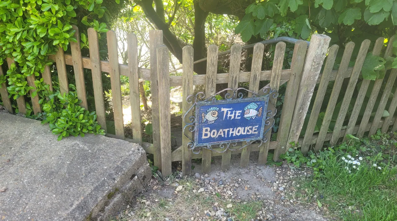 Bonchurch, PO38, photo 10