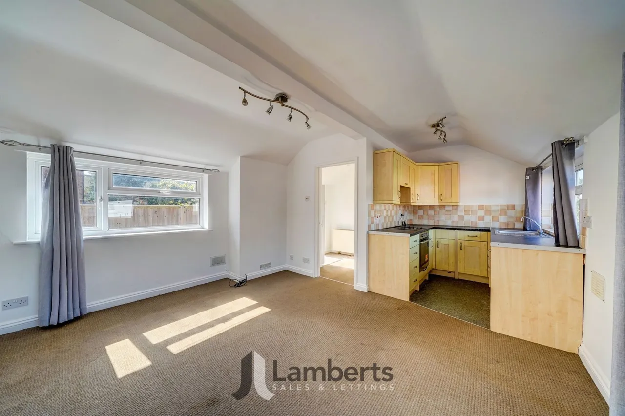 1a School Road, Evesham, photo 2