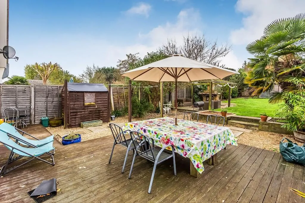 Cock Lane, Fetcham, KT22, photo 21