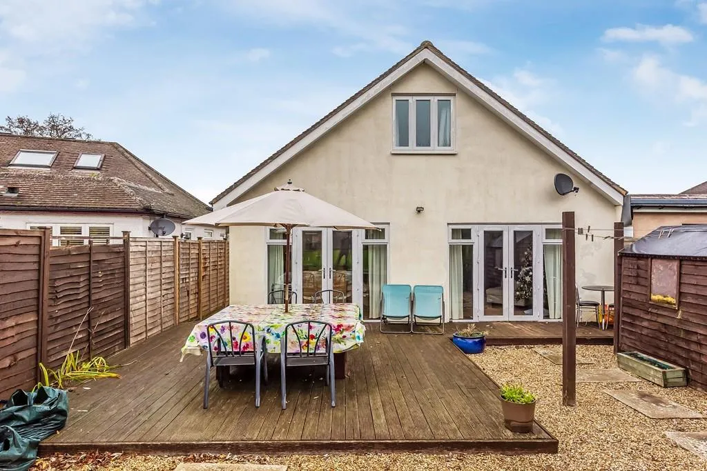 Cock Lane, Fetcham, KT22, photo 25