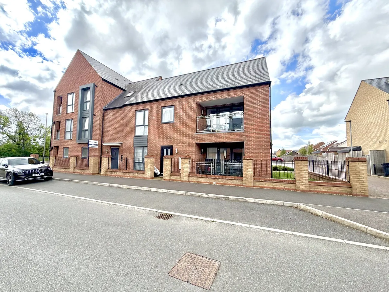 Flat 2, 1 Teeswater Way, 1 Teeswater Way, Milton Keynes, Whitehouse, MK8 1BF, photo 4