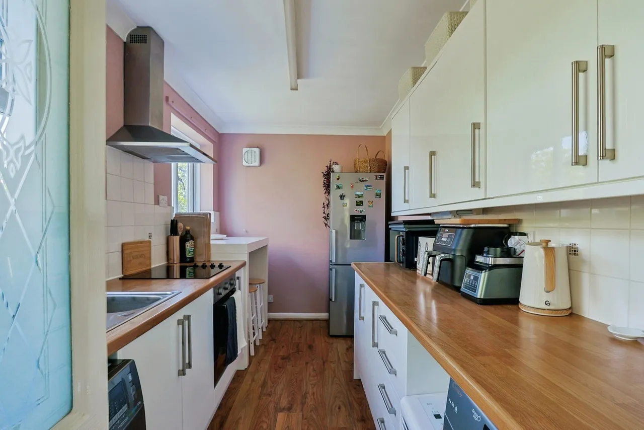 Mount Road, Poole, BH14, photo 11