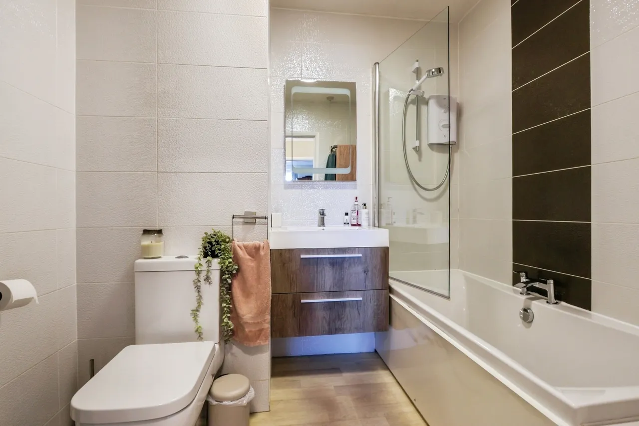 Mount Road, Poole, BH14, photo 6