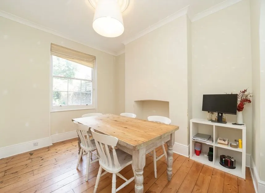 Falkland Road, Kentish Town, NW5, photo 4