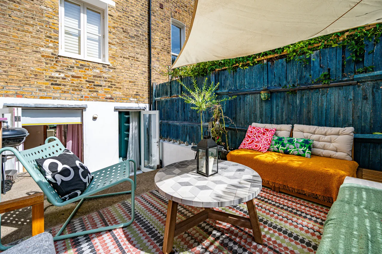 Garden Flat, 111 Manor Road, London, photo 12