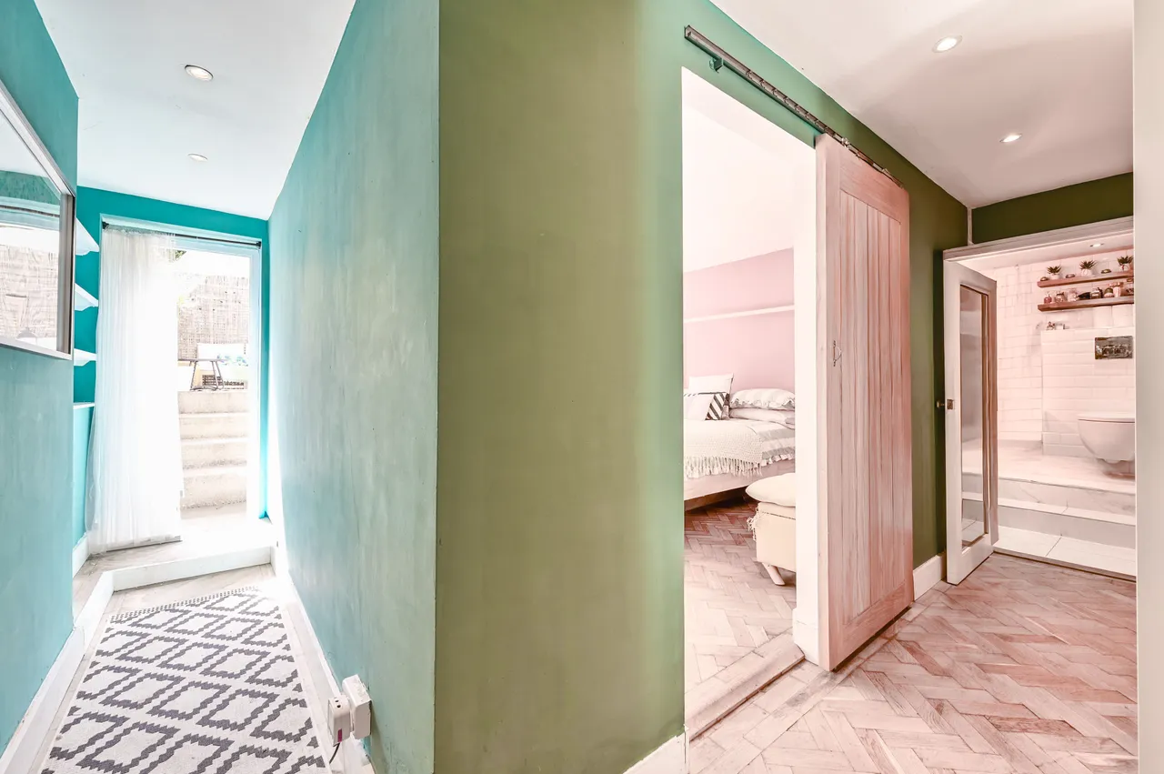 Garden Flat, 111 Manor Road, London, photo 7