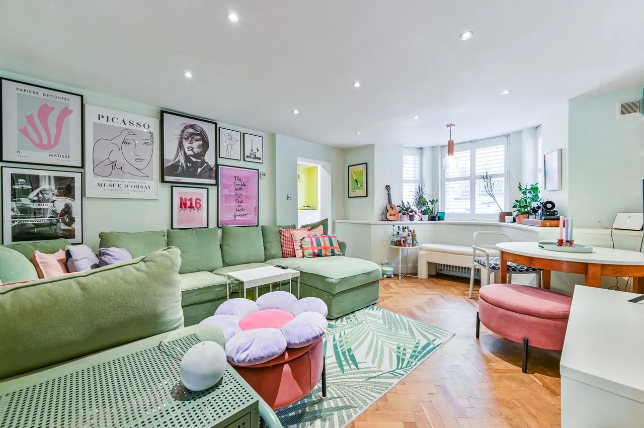 Garden Flat, 111 Manor Road, London, photo 2