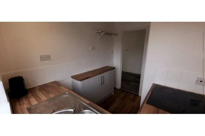 Dillotford Avenue, Coventry, photo 4