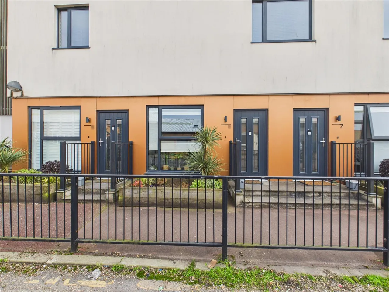 Field End Road, Ruislip, HA4 9DL, photo 10