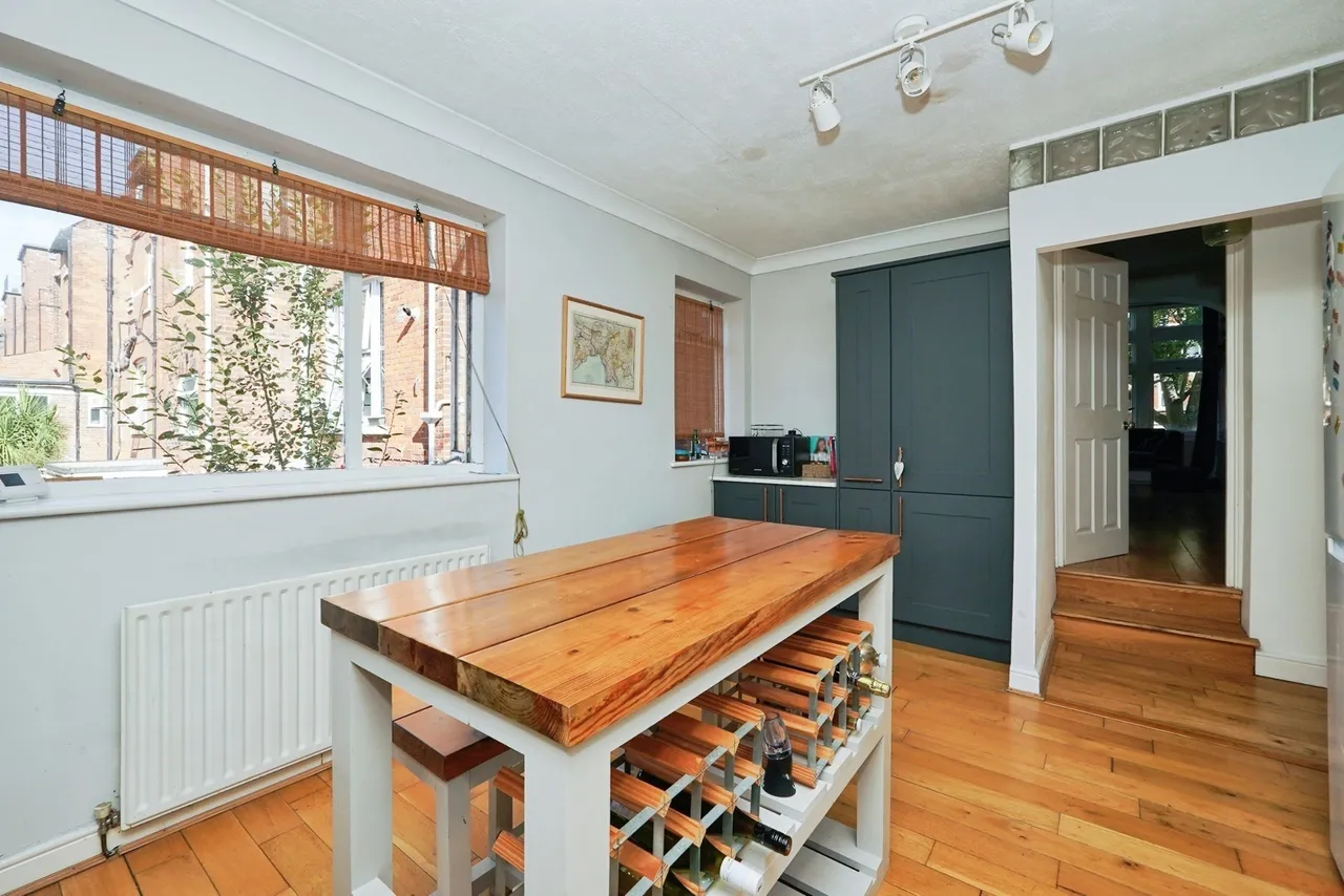 Bouverie Road West, Folkestone, Kent, CT20, photo 11