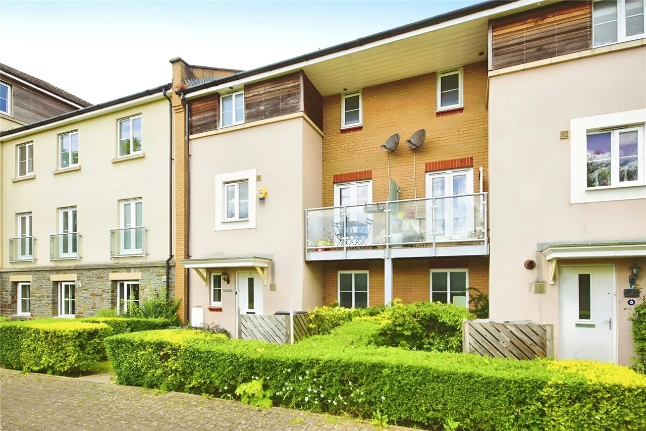 2 bed house for sale — Bythesea Avenue, Bristol, Somerset, BS7