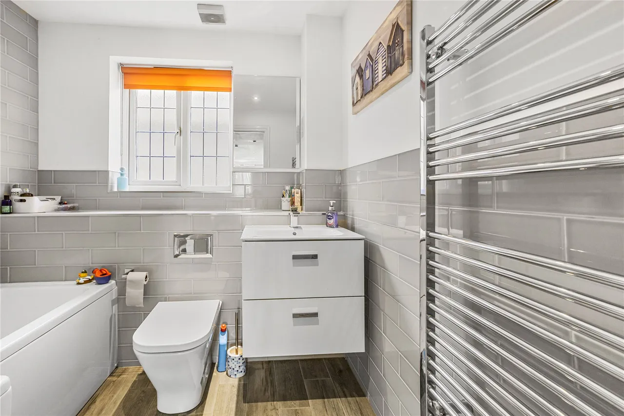 Orchard Close, West End, GU24, photo 20