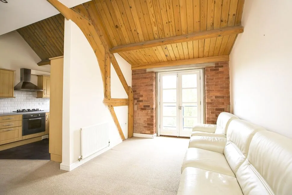 St. Thomas's Church, Palace House Road, West Yorkshire, HX7, photo 3