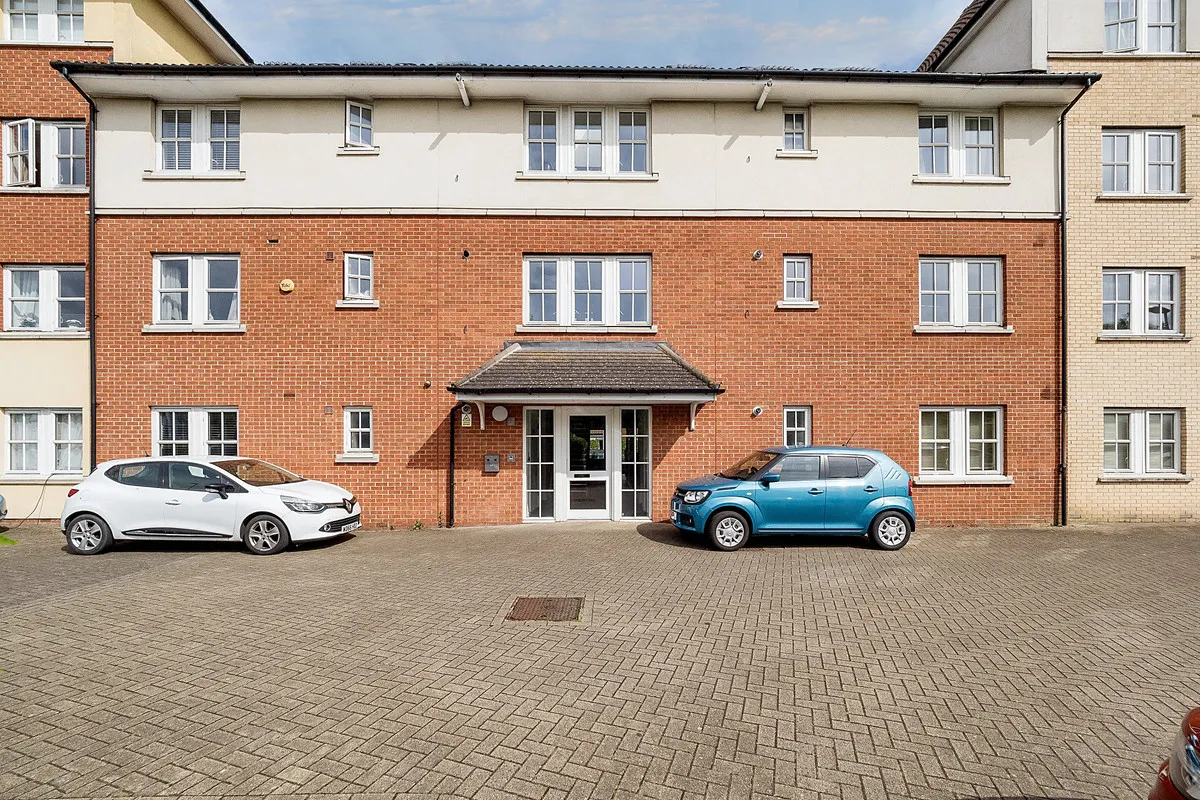 Basildon, SS14, photo 15