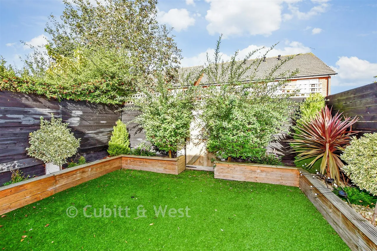 Sunnyheath, Havant, PO9, photo 13