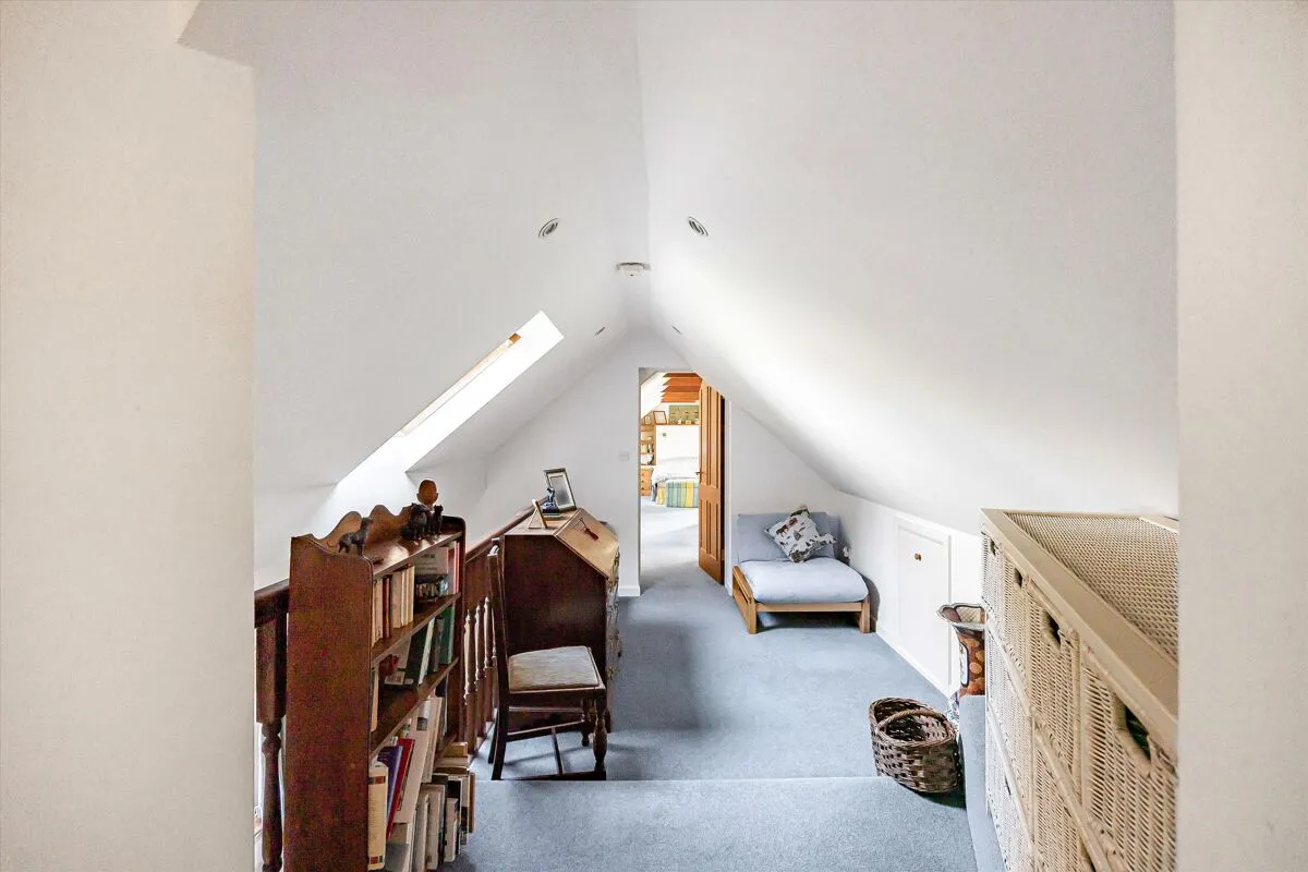Busgrove Lane, Henley-on-Thames, RG9, photo 21