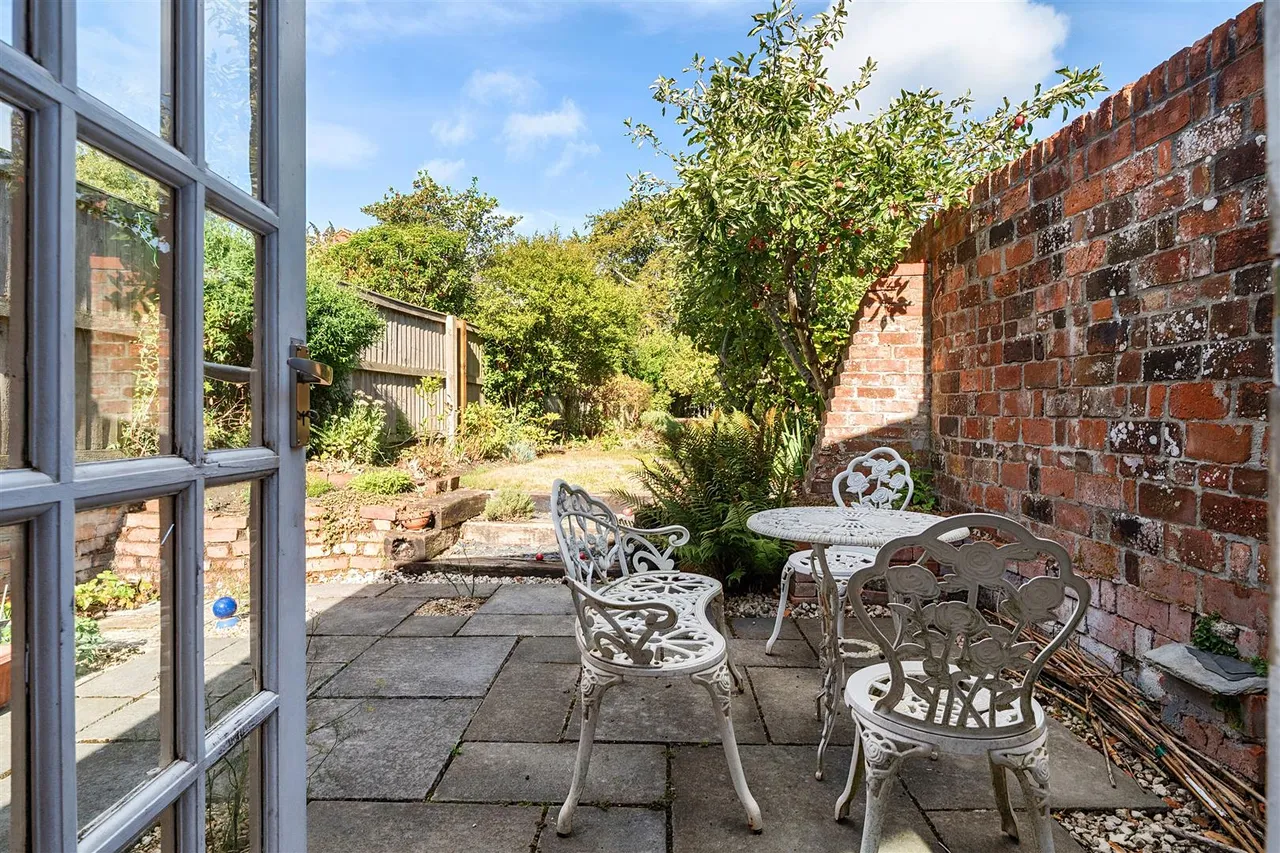 Southbroom Road, Devizes, SN10, photo 7