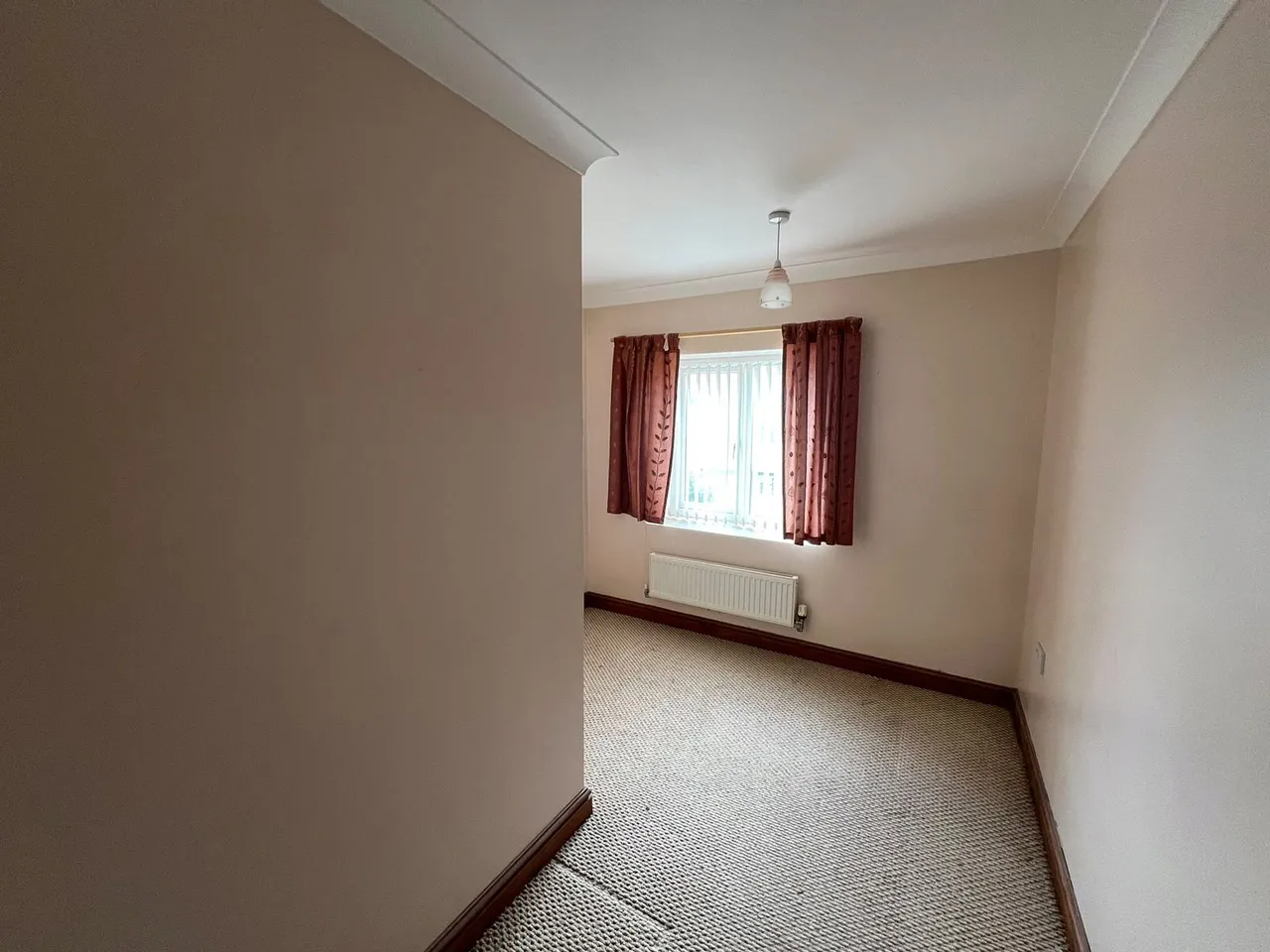 Panteg, Llanelli, SA15, photo 13