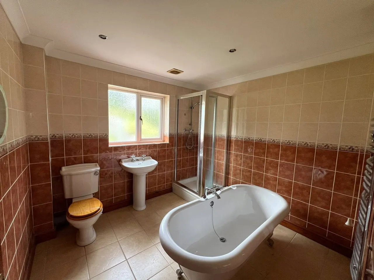 Panteg, Llanelli, SA15, photo 9