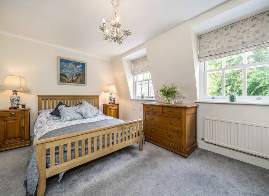 The Butts, Brentford, TW8, photo 5
