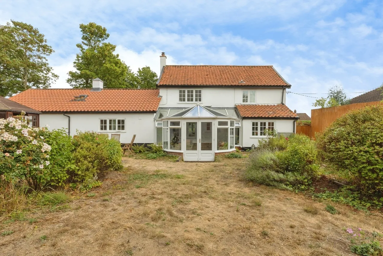 Queen Street, Spooner Row, Wymondham, Norfolk, NR18, photo 7