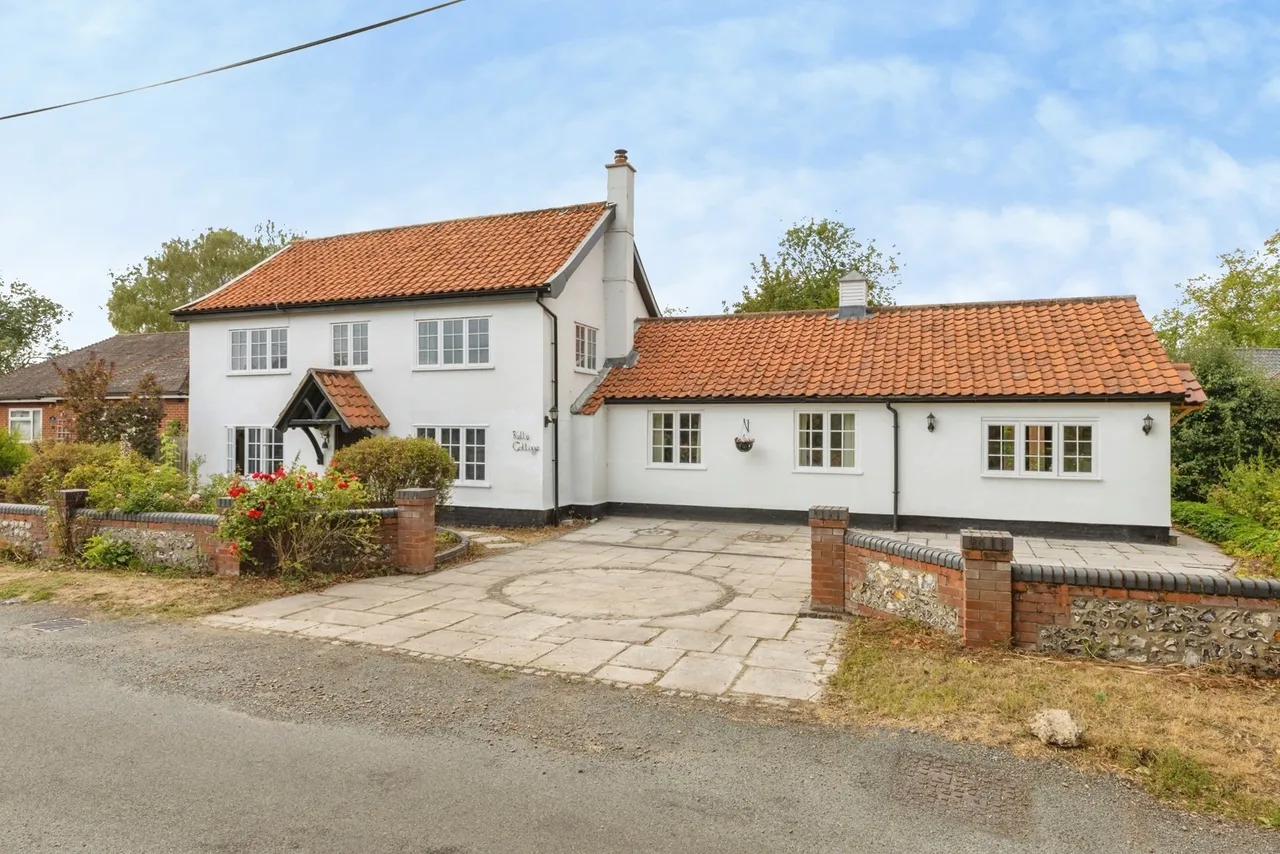 Queen Street, Spooner Row, Wymondham, Norfolk, NR18, photo 13
