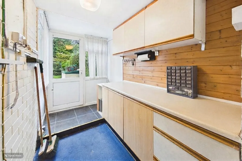 Mosley Drive, Uttoxeter, photo 8