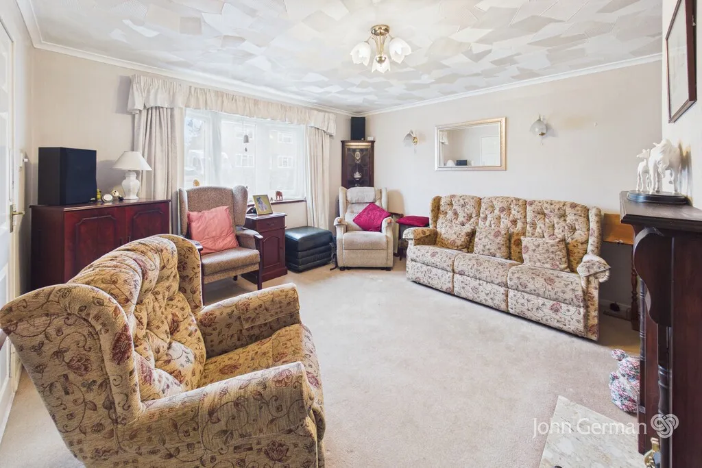 Mosley Drive, Uttoxeter, photo 3