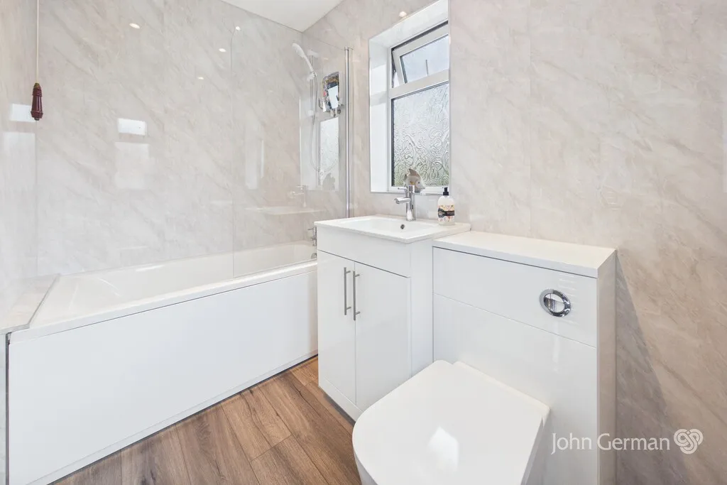 Mosley Drive, Uttoxeter, photo 18