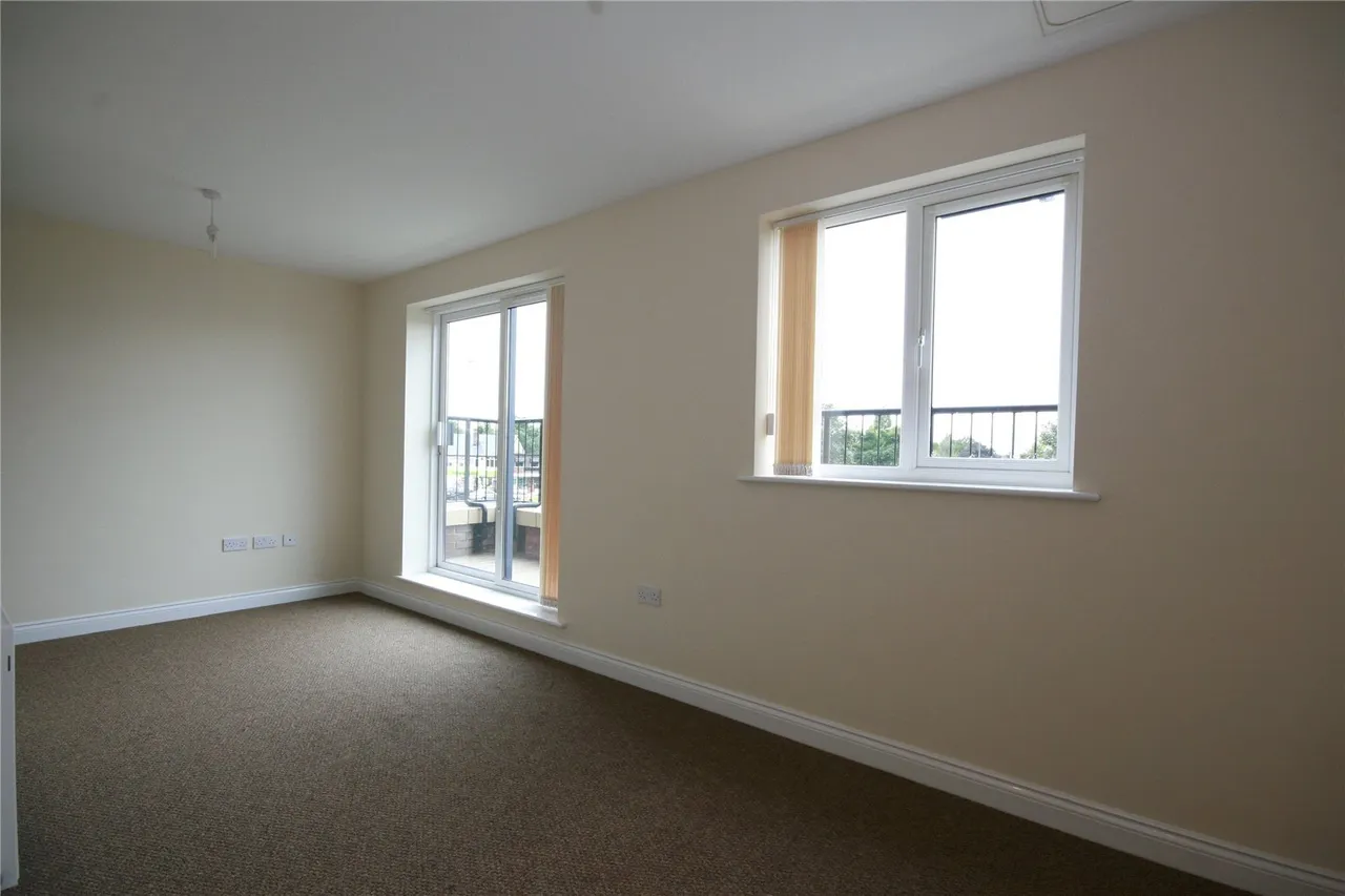 Stafford Road, Wolverhampton, West Midlands, WV10, photo 13