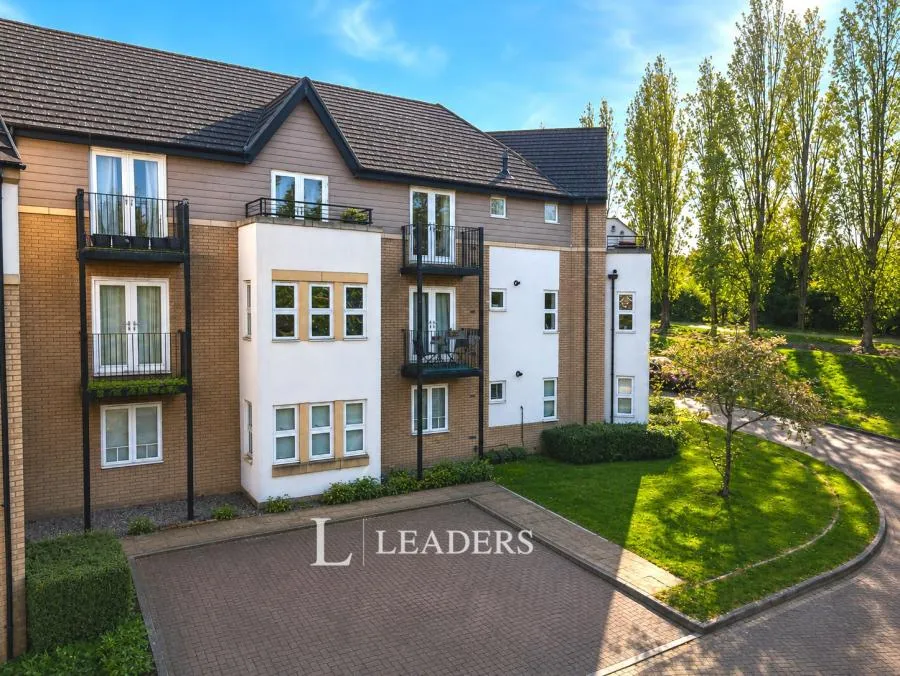 2 bed flat for sale, Sakura Walk, Willen Park, MK15