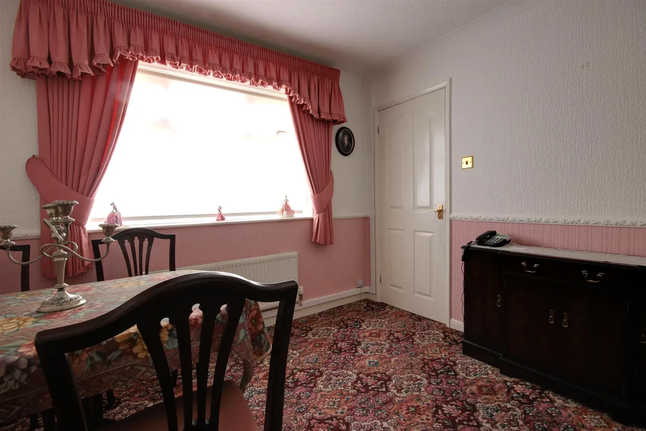 Cromwell Court, Ashdene Close, Willerby, Hull, photo 8