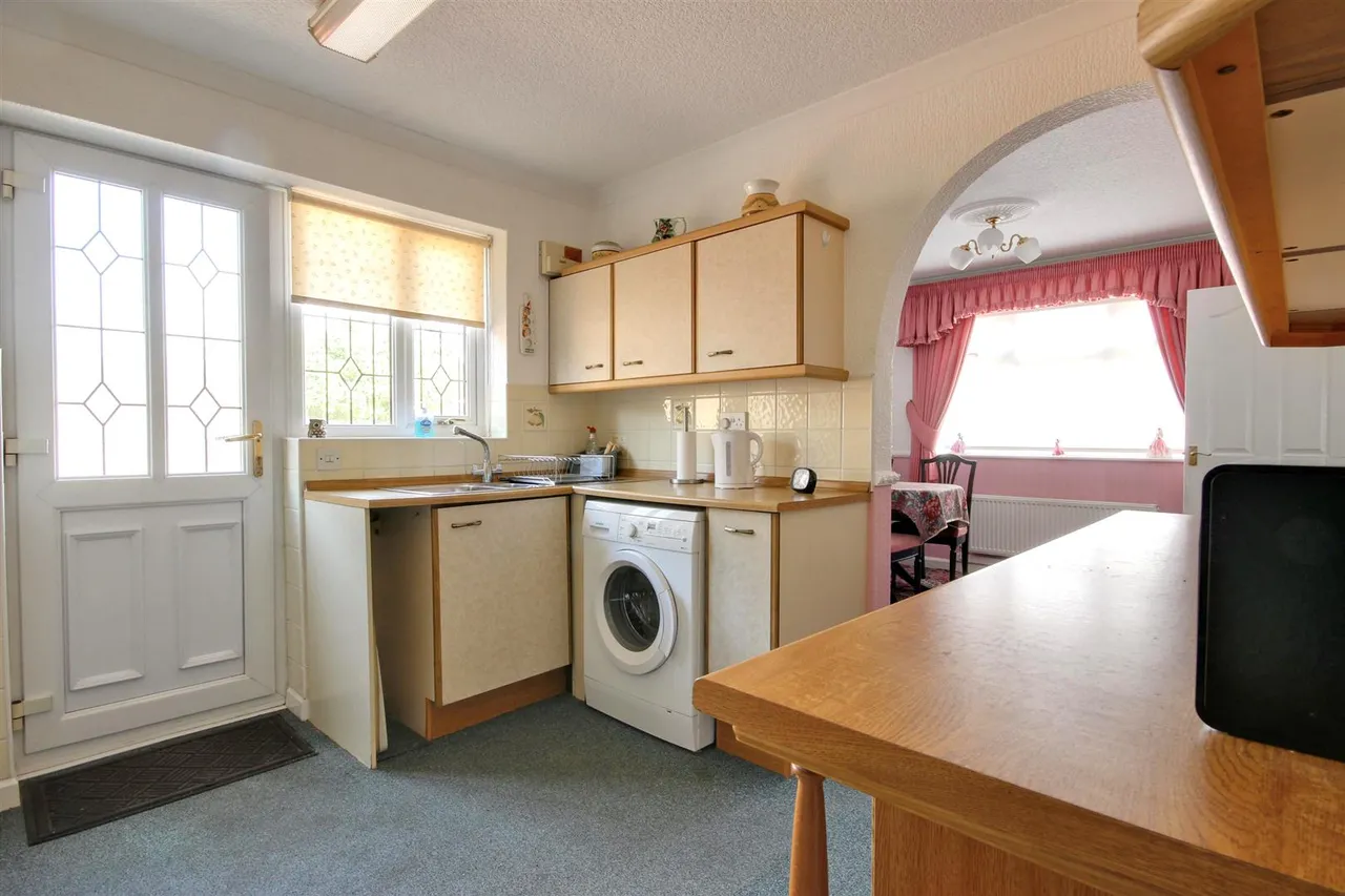 Cromwell Court, Ashdene Close, Willerby, Hull, photo 9