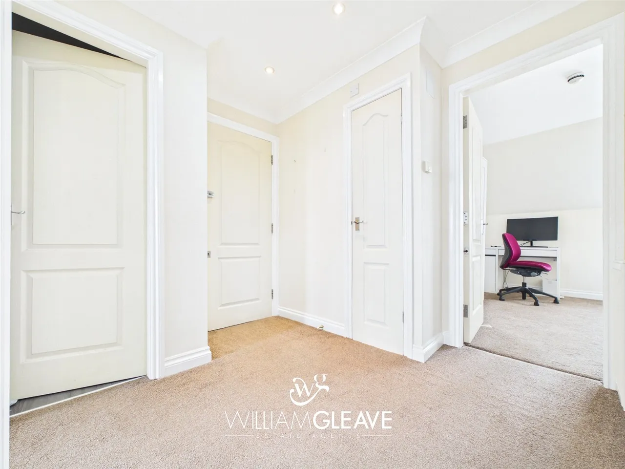 Mostyn Avenue, Llandudno, Conwy, LL30 1YS, photo 2