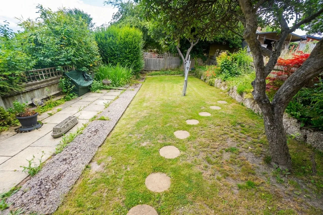 Horsenden Road, High Wycombe, HP13, photo 8
