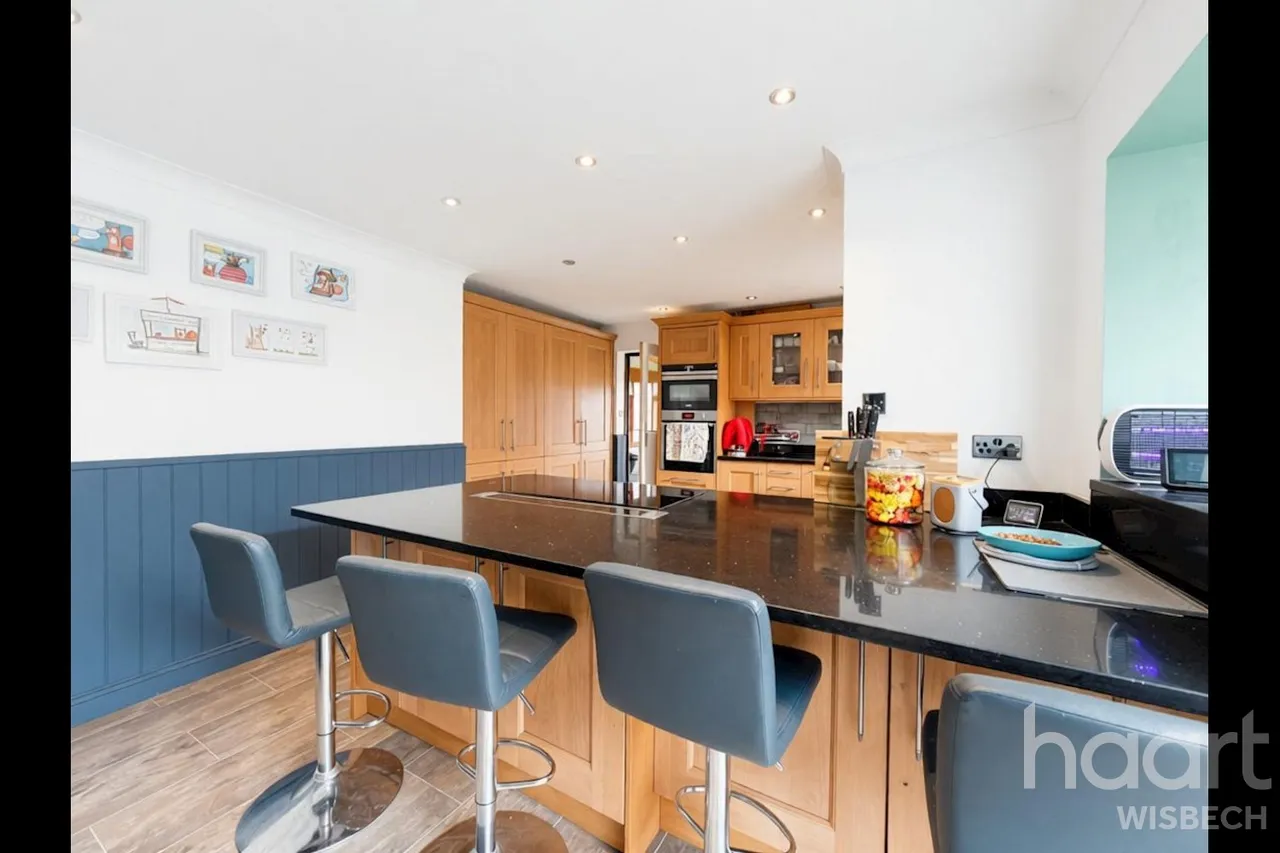 Walton Road, Marshland St James, PE14, photo 10