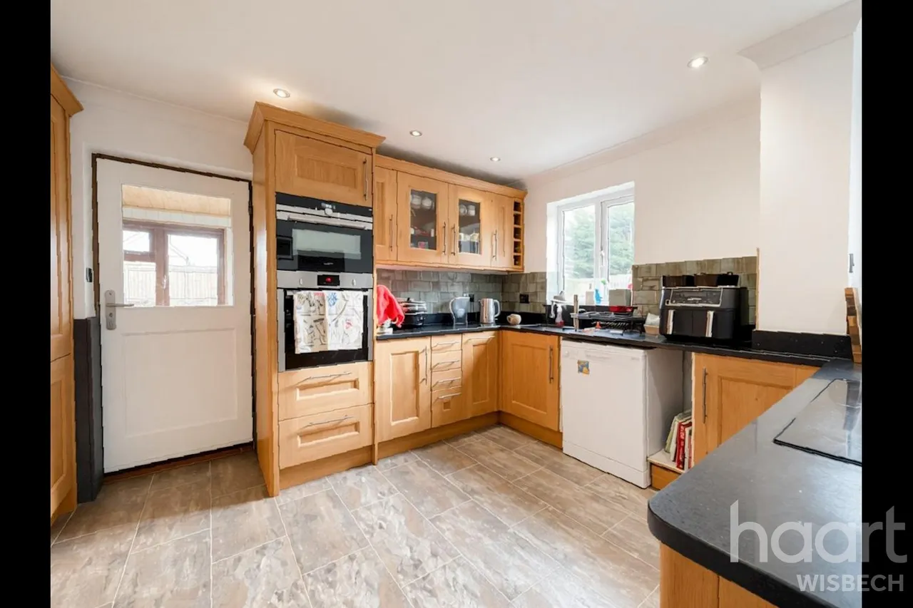 Walton Road, Marshland St James, PE14, photo 8