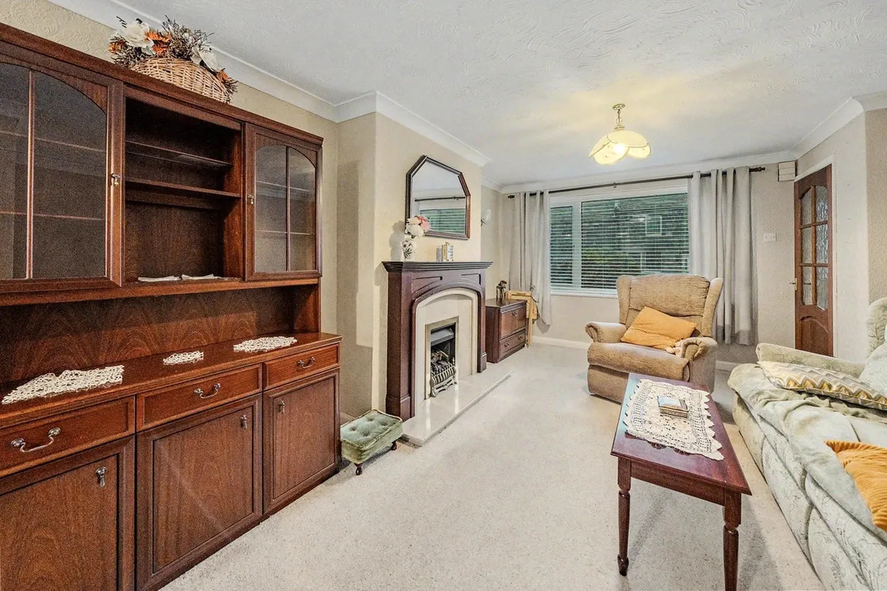 Salisbury View, Horsforth, LS18, photo 14