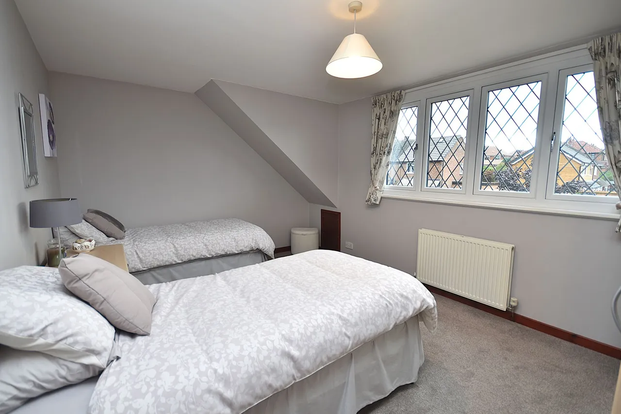 Clifford Road, Macclesfield, photo 14