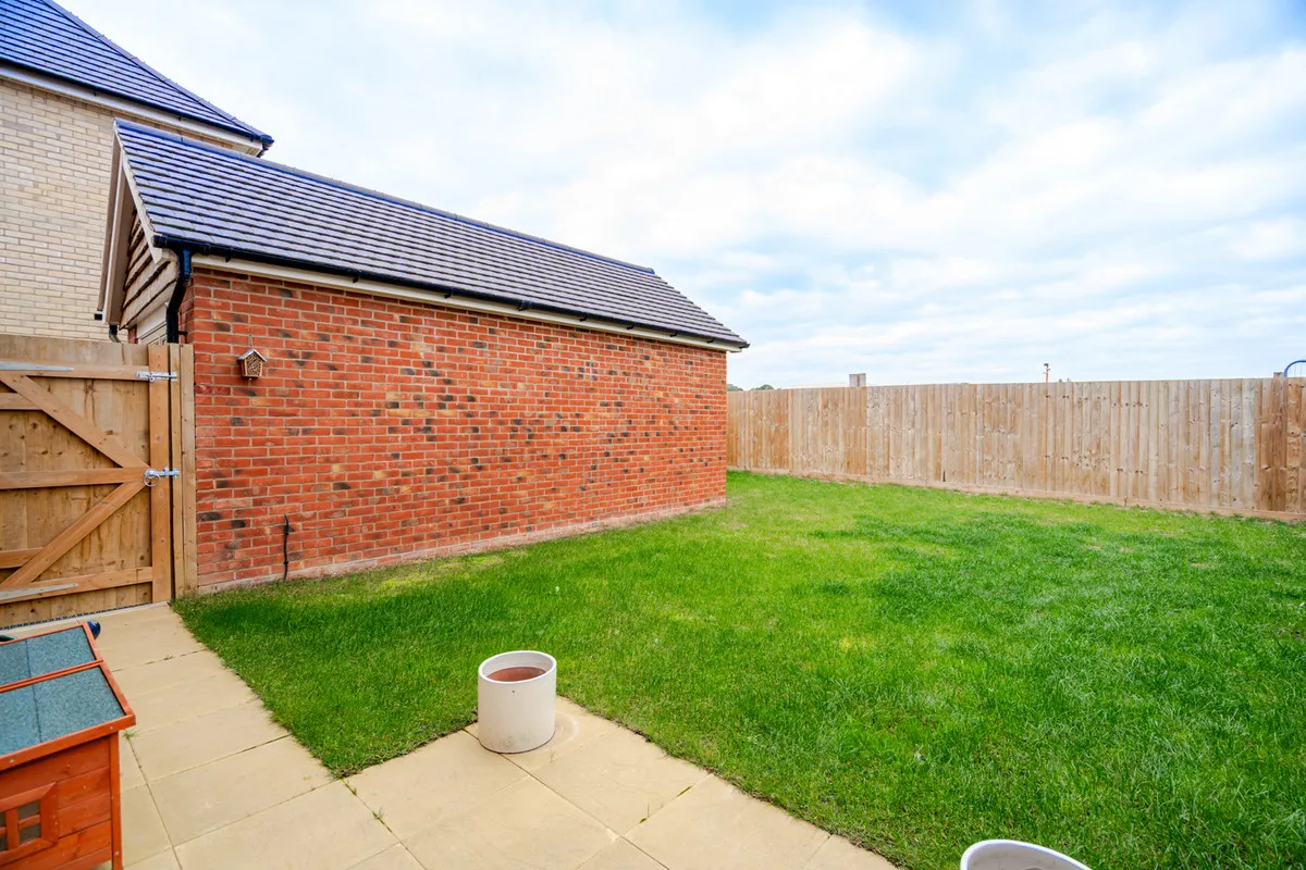 Underwood Croft, Leighton Buzzard, LU7, photo 14