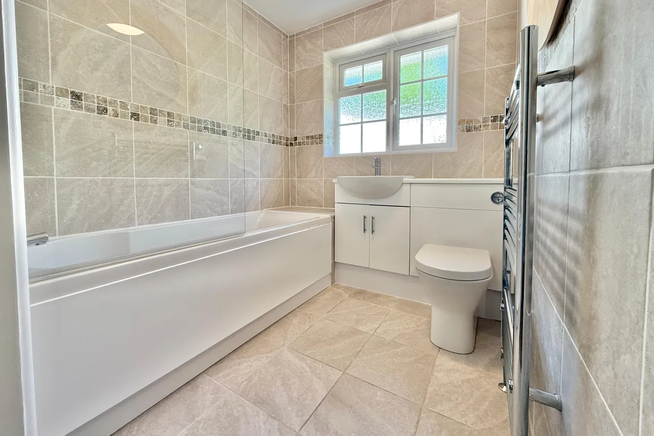 Forest Edge Close, Ashley Heath, BH24, photo 14