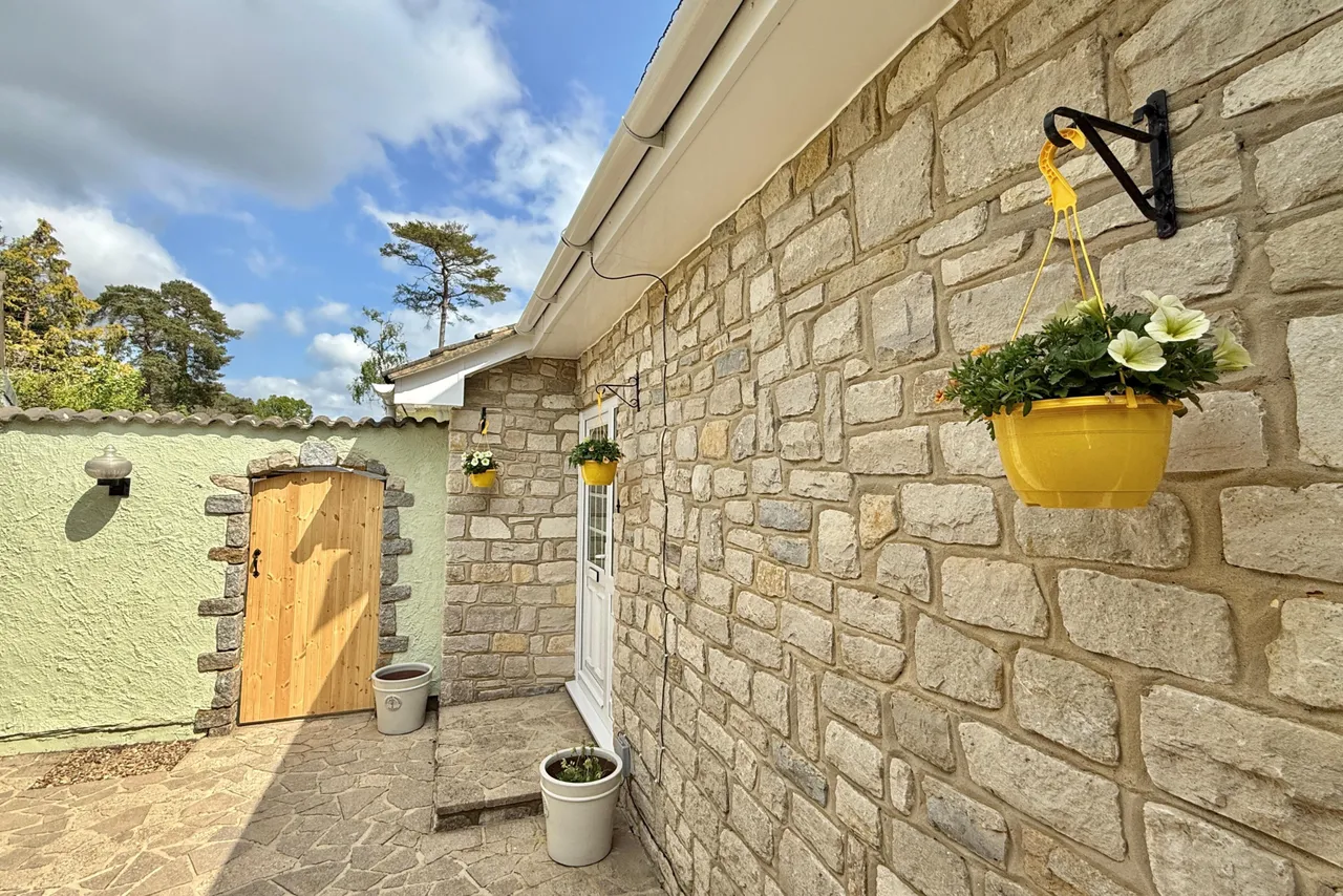 Forest Edge Close, Ashley Heath, BH24, photo 15